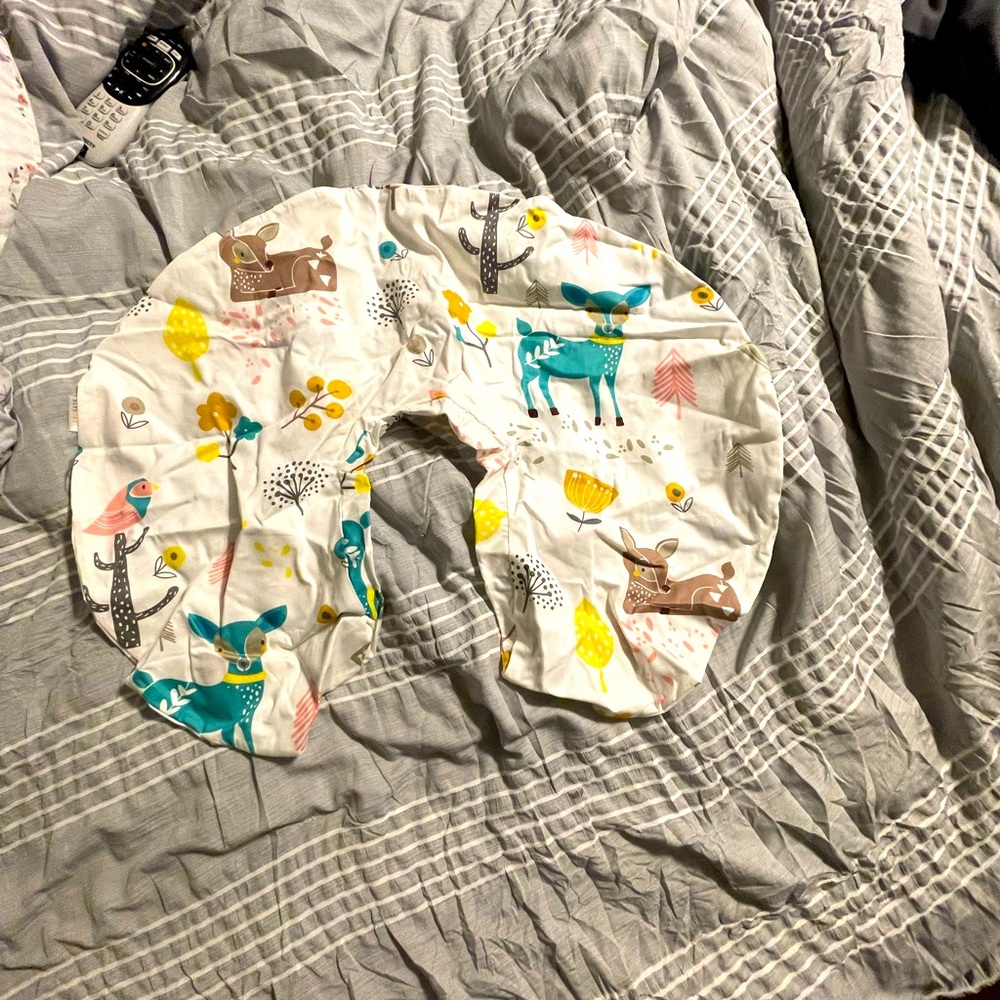 Boppy pillows with cover 
Great for breastfeeding, bottle feeding, or lounging!